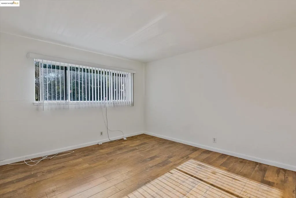 1927 82nd Ave, Oakland, California 94621 home-pic-49